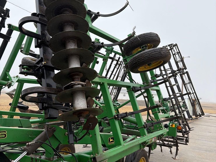 john-deere-726-image-35