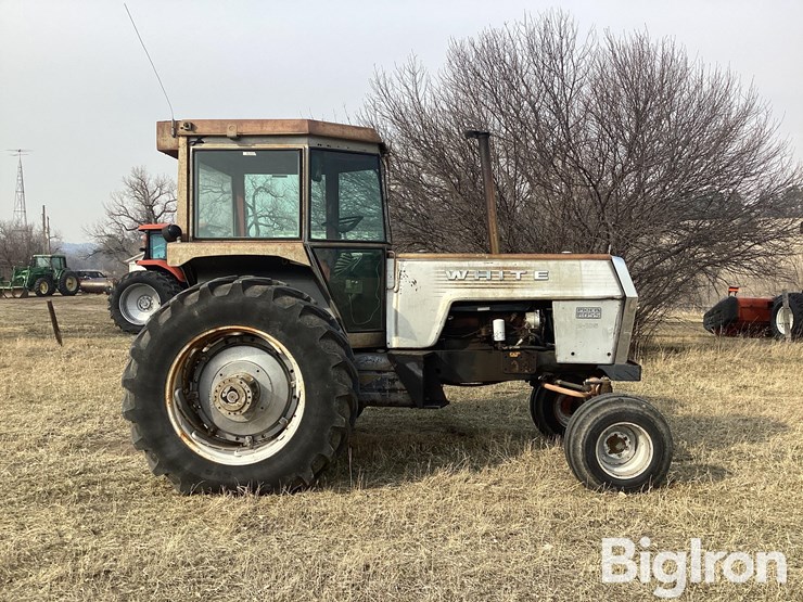 1979-white-2-105-image-4