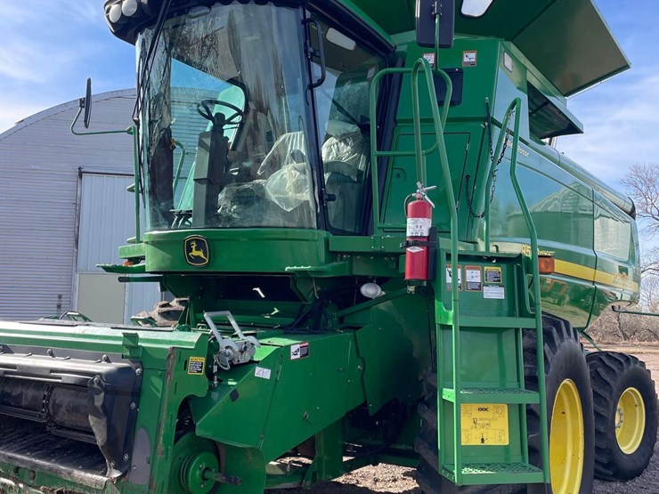 2007-john-deere-9560-sts-image-15