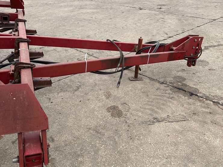 case-ih-4600-image-32