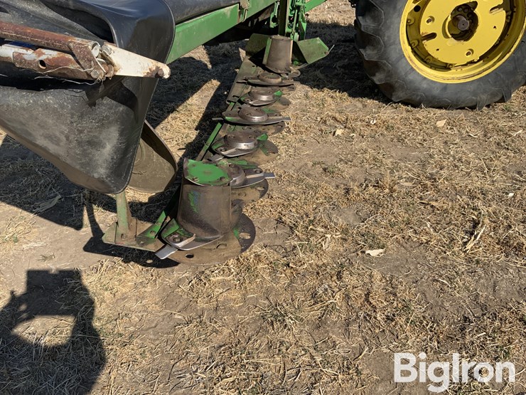 john-deere-275-image-13