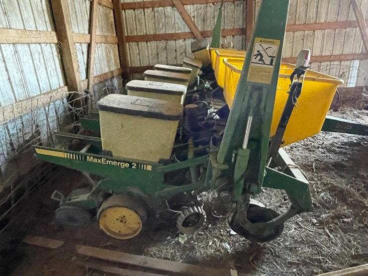 john-deere-7200-image-3