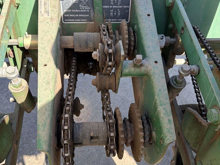 john-deere-7000-image-14