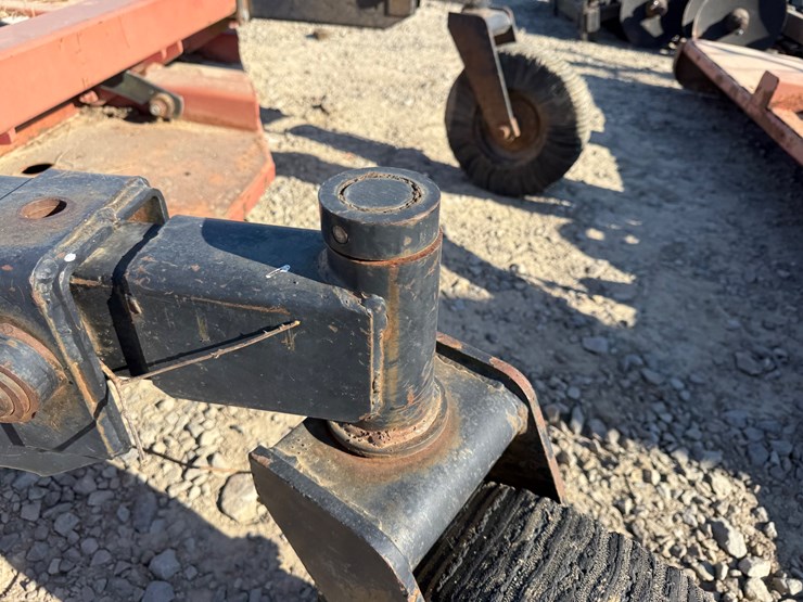 bush-hog-4214-image-9