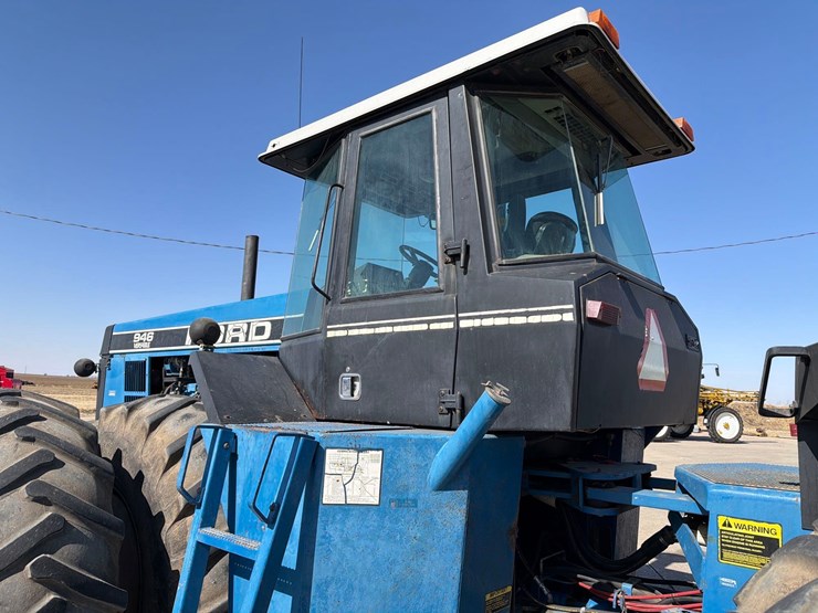 1990-versatile-946-image-37