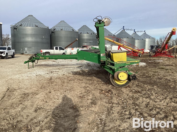 1996-john-deere-7200-image-8