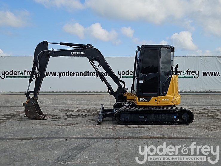 2023-deere-50g-image-3