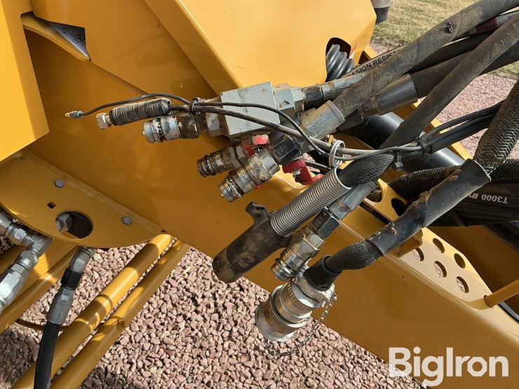 2023-vermeer-605n-cornstalk-special-image-13