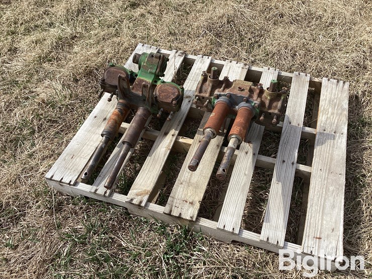 john-deere-643-image-1