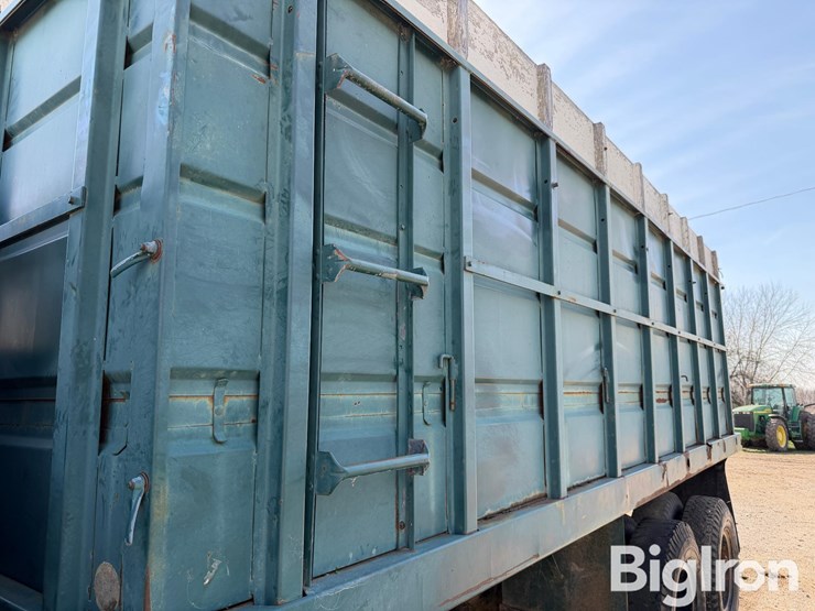 1968-chevrolet-c60-image-9