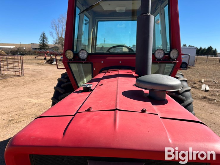 massey-ferguson-1080-image-13