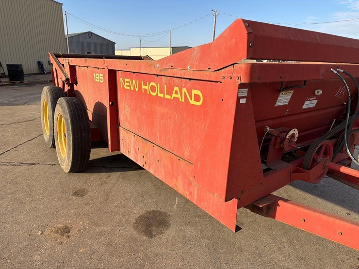 new-holland-195-image-20