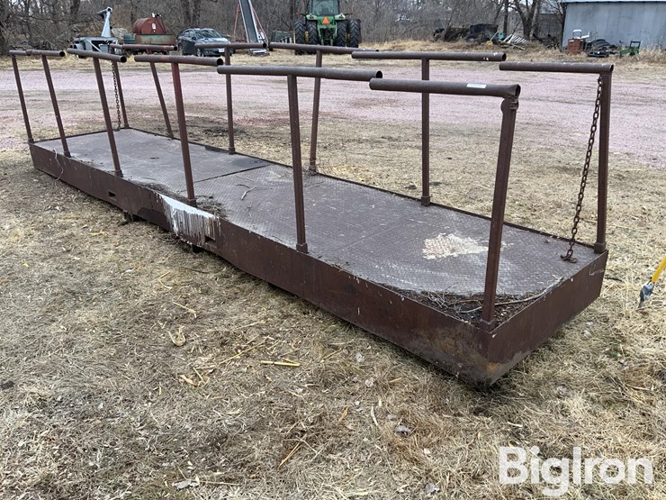 telehandler-20’-cat-walk-image-1