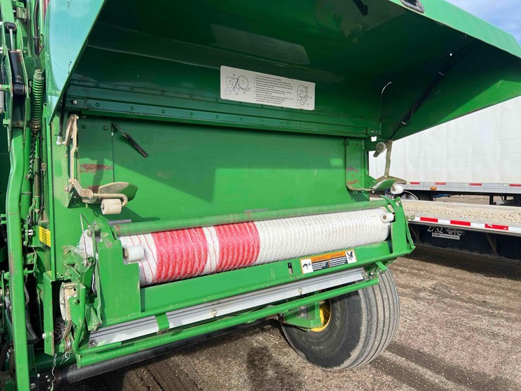 john-deere-568-image-14