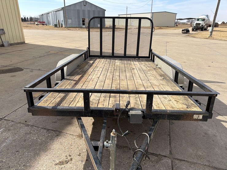 2011-pj-flatbed-image-11