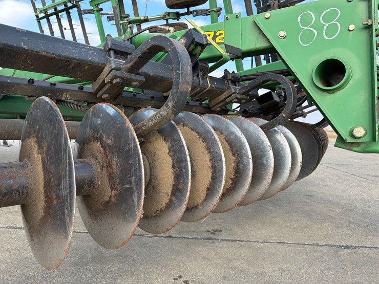 john-deere-726-image-21