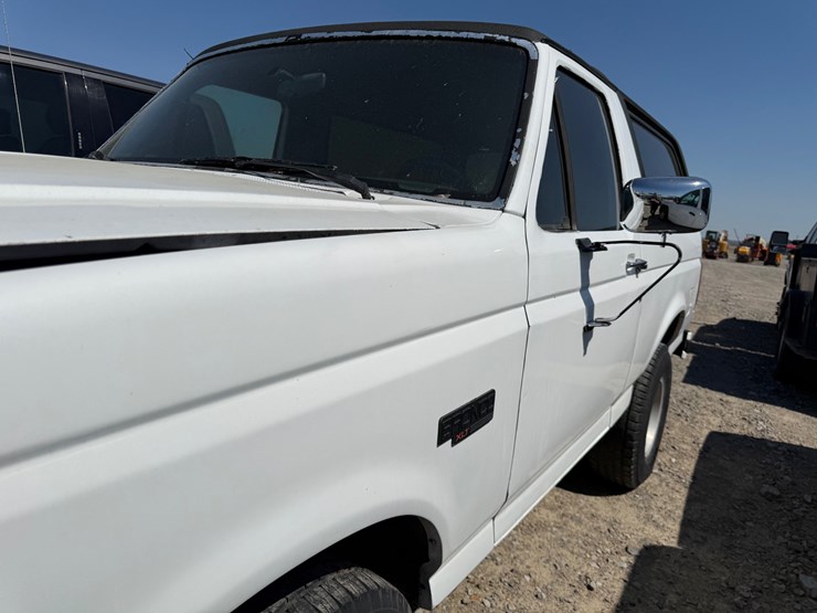 1988-ford-bronco-image-29