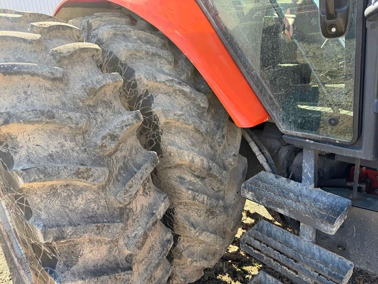 kubota-m126x-image-10