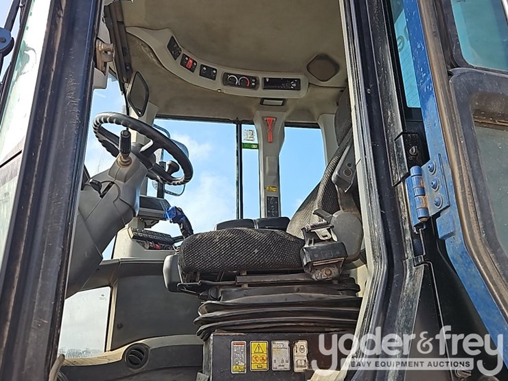 2015-caterpillar-938k-image-25