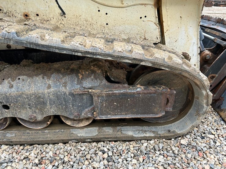 2016-bobcat-t550-image-14