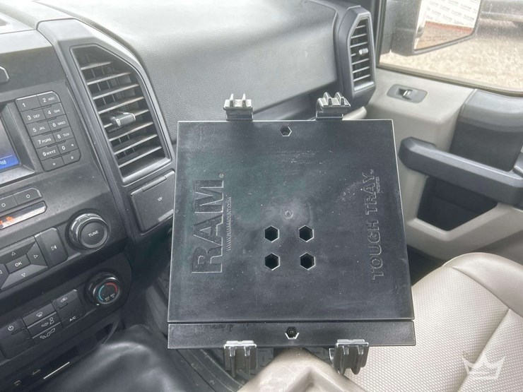 2015-ford-f150-image-19