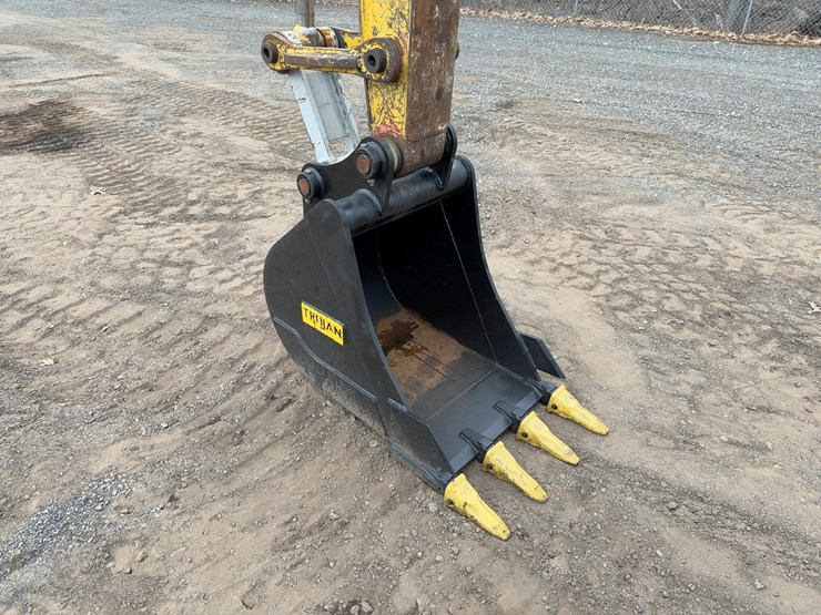 2017-kobelco-sk75sr-3e-image-12