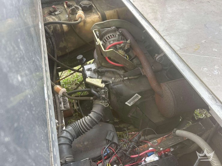 2001-club-car-carryall-6-image-7