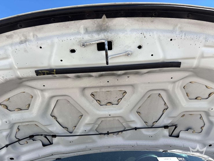 2016-ford-explorer-image-10