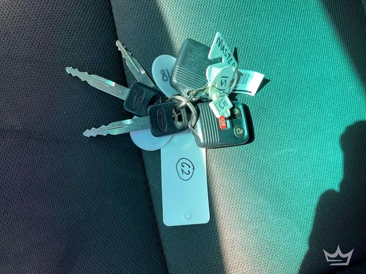 2015-ford-explorer-image-37