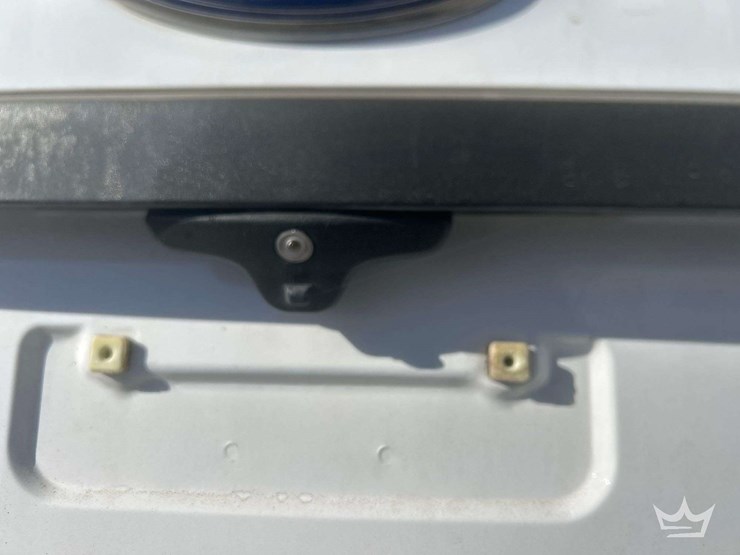 2016-ford-explorer-image-19