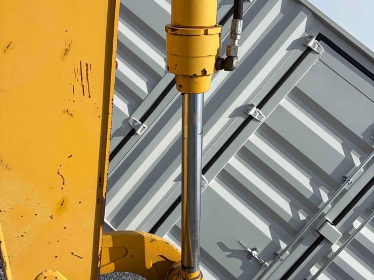 2006-deere-310sg-image-9