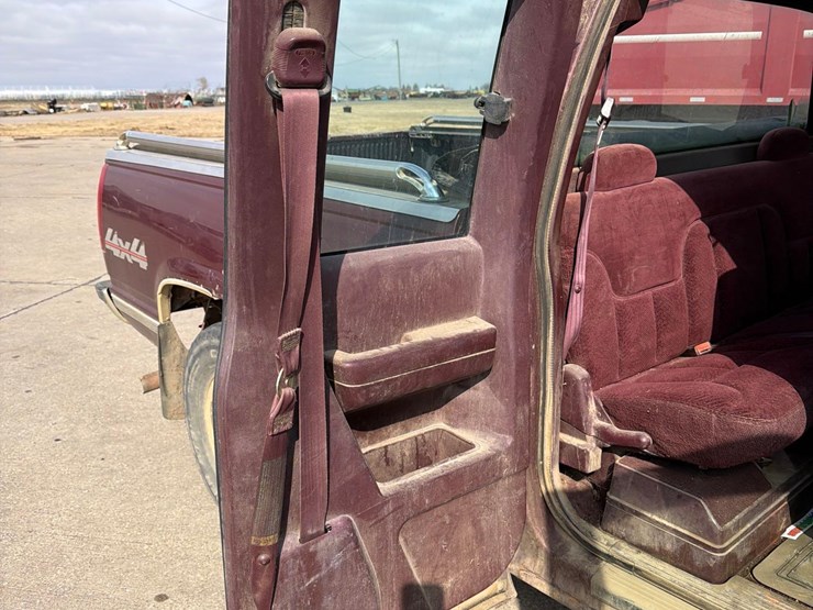 1997-chevrolet-k1500-image-36