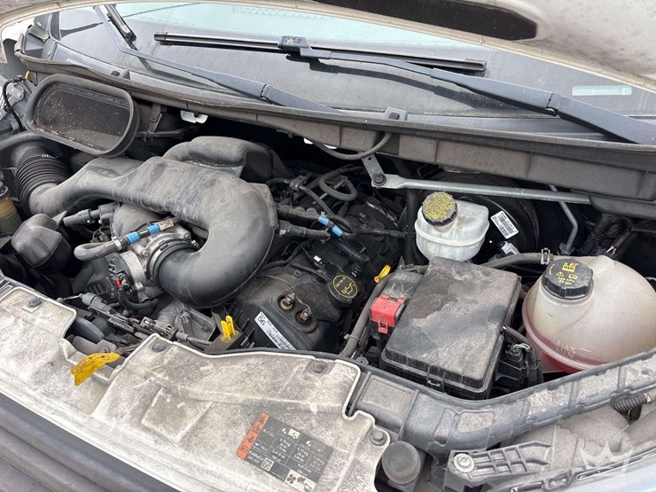 2017-ford-transit-image-8