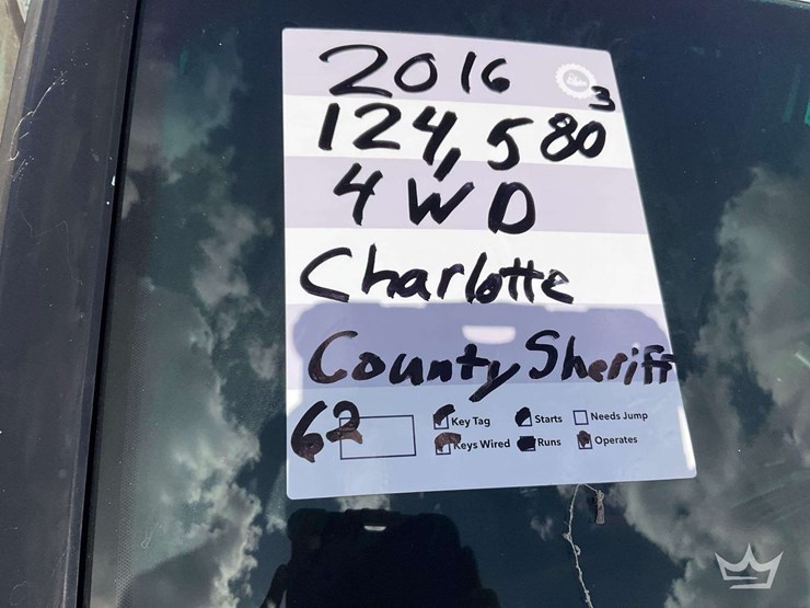 2016-ford-explorer-image-33