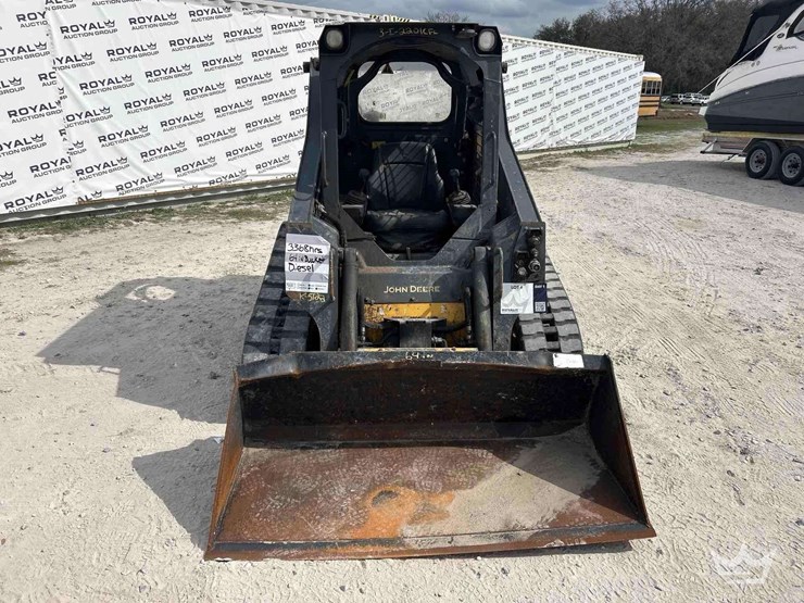 2023-deere-317g-image-17