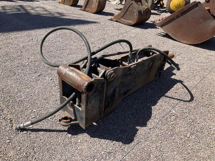 hydraulic-demo-hammer-for-backhoe-image-3