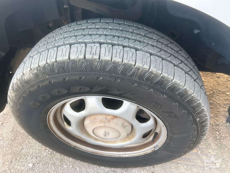 2015-ford-f150-image-24