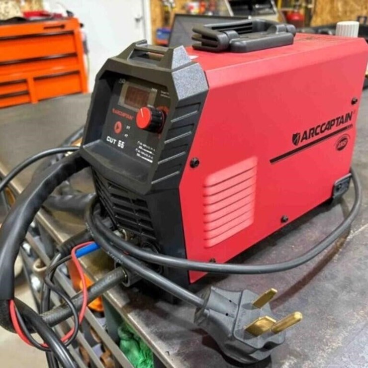 ARCCAPTAIN 55 PLASMA CUTTER