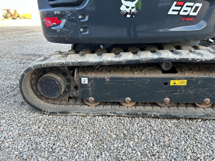 2023-bobcat-e60-image-13