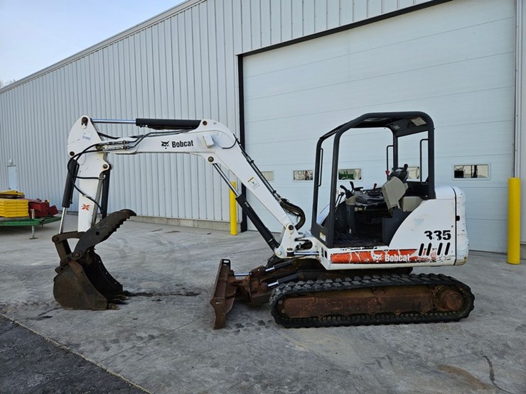 bobcat-335-image-2