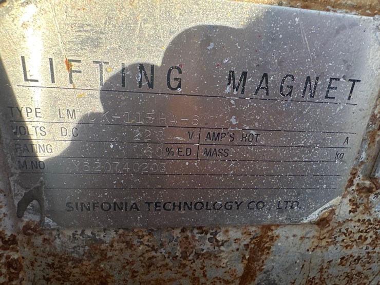 2020-caterpillar-325flcr-image-13