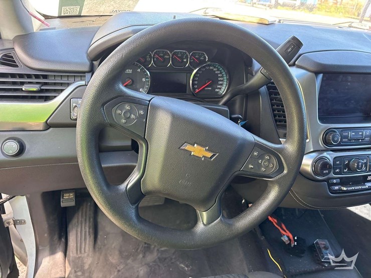 2019-chevrolet-tahoe-image-14