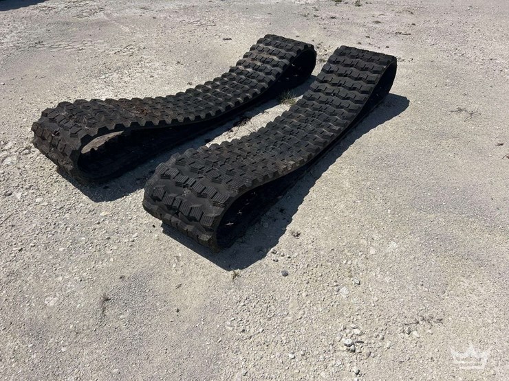 mini-excavator-tracks-image-3