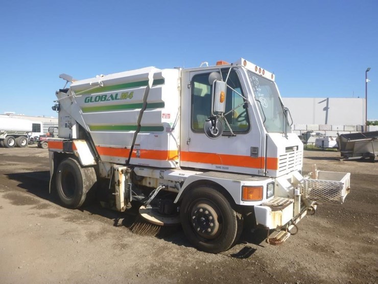 2014-global-m4-sweeper-image-2