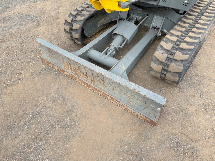 2021-wacker-neuson-ez28-image-17