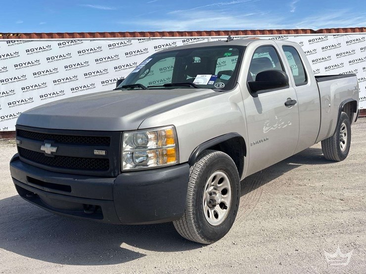 2009-chevrolet-silverado-1500-image-1