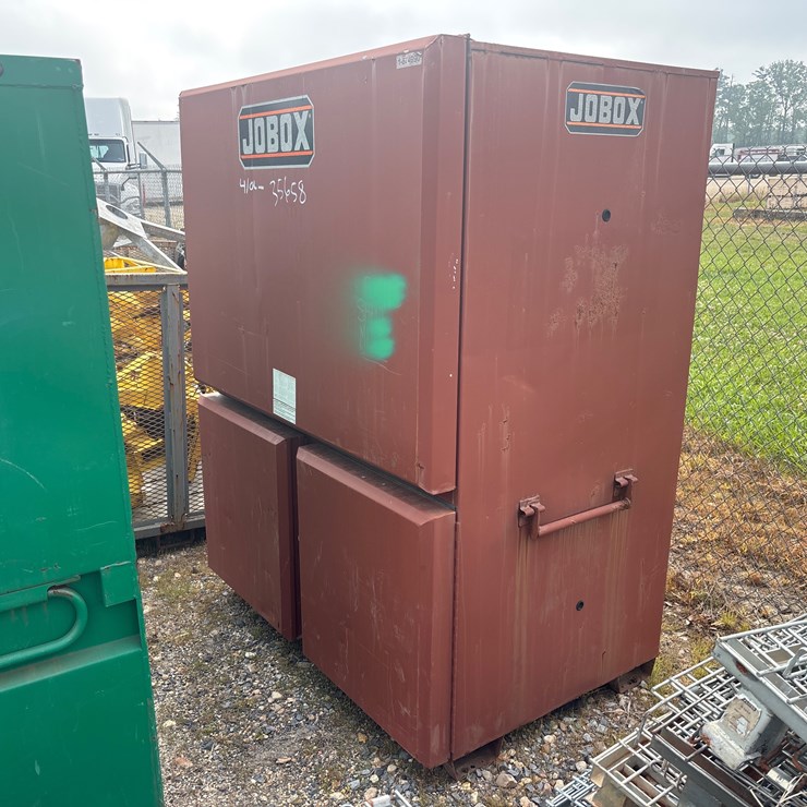 #8069 • JOBSITE BOX
