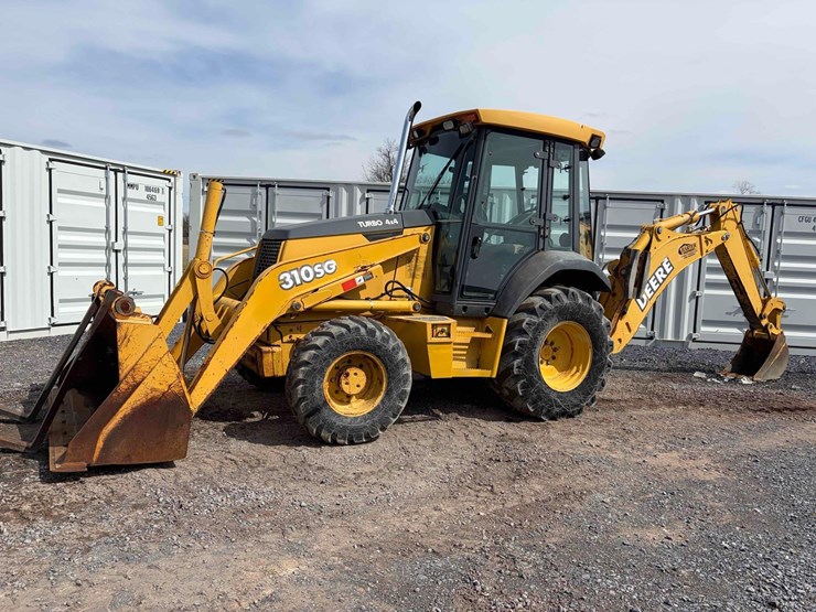 2006-deere-310sg-image-1