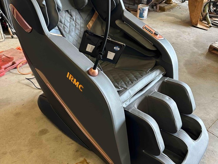 unused-irmc-massage-chair-image-3