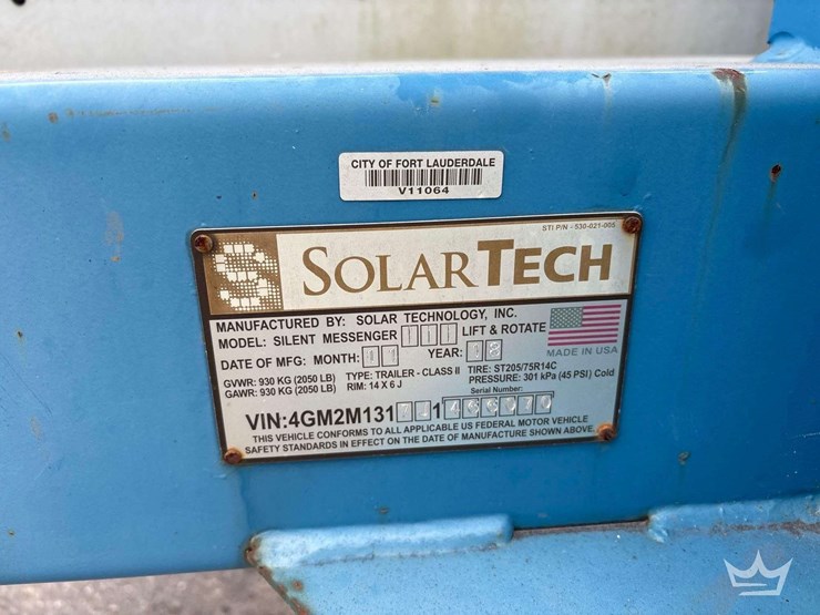 2018-solartech-silent-messenger-towable-solar-message-board-image-8